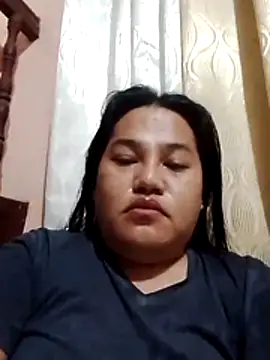 Snapshot of Andrea0414 chatting on 10/28/25, 10:01 Andrea0414 online show from 10/28/25, 10:01