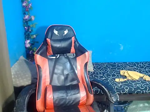 venustheg0ddess online show from 11/04/25, 05:06