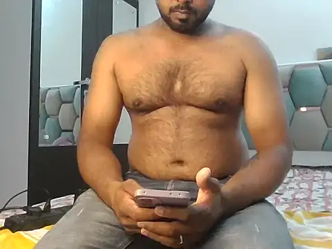 Snapshot of Marathi_couple143 chatting on 08/05/26, 01:58 Marathi couple143 online show from 08/05/26, 01:58