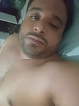 Snapshot of Rodrigo_Pau_Grosso chatting on 08/02/26, 05:55 Rodrigo Pau Grosso online show from 08/02/26, 05:55