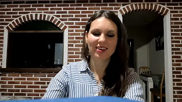 Snapshot of JacklynSwisshelm chatting on 08/06/26, 12:18 JacklynSwisshelm online show from 08/06/26, 12:18