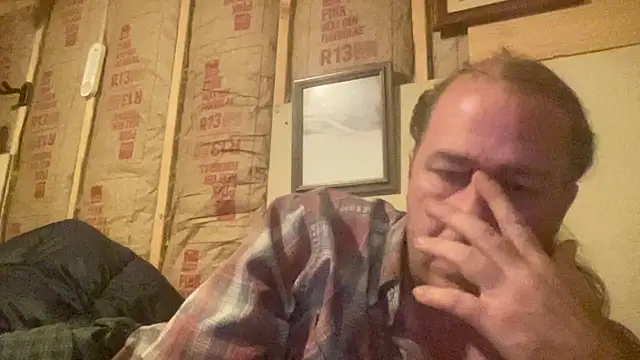 Snapshot of MattJacker33 chatting on 08/06/26, 02:57 MattJacker33 online show from 08/06/26, 02:57