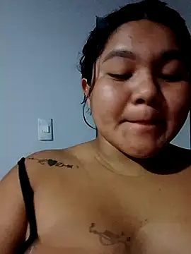 Snapshot of Daliana_11 chatting on 08/06/26, 03:41 Daliana 11 online show from 08/06/26, 03:41
