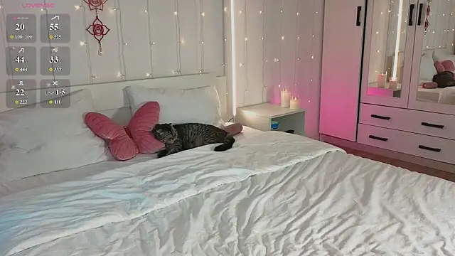LoveJuliya online show from 06/26/26, 03:11
