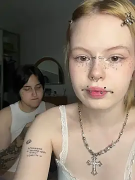 AliceAndMia online show from 08/07/26, 07:05