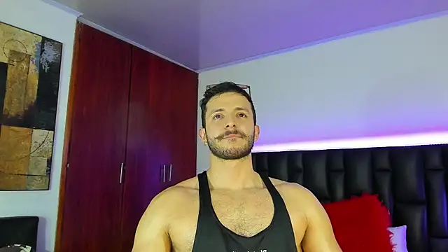 Snapshot of Marcus_lafourt chatting on 08/09/26, 03:23 Marcus lafourt online show from 08/09/26, 03:23