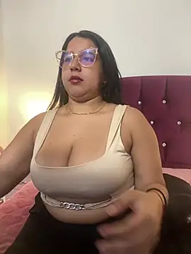 shara  online show from 01/22/25, 03:31