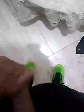 Snapshot of Demillvan chatting on 05/07/26, 01:27 Demillvan online show from 05/07/26, 01:27