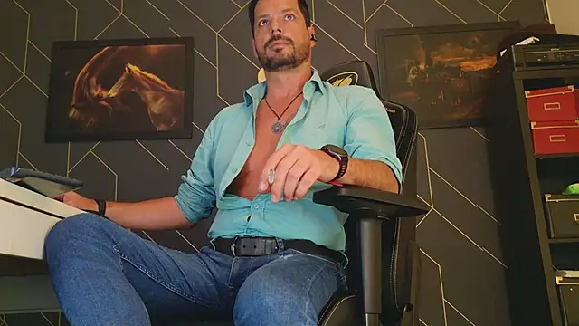 Snapshot of ChrisKox chatting on 03/12/25, 10:59 ChrisKox online show from 03/12/25, 10:59