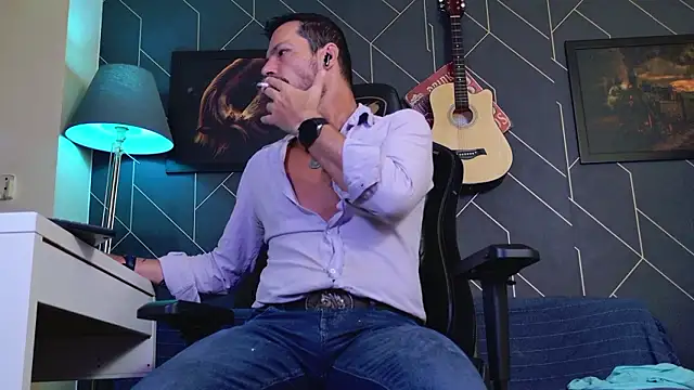 Snapshot of ChrisKox chatting on 02/17/26, 05:15 ChrisKox online show from 02/17/26, 05:15