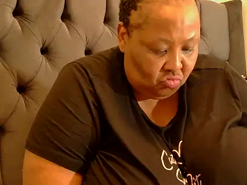 nancy111 online show from 10/27/25, 02:54