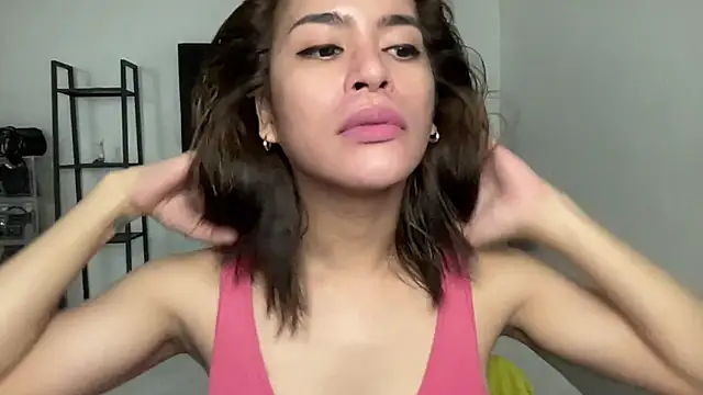 your bianca69 online show from 05/28/26, 12:19