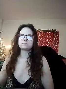 Snapshot of JessaBella chatting on 12/10/24, 03:01 JessaBella online show from 12/10/24, 03:01