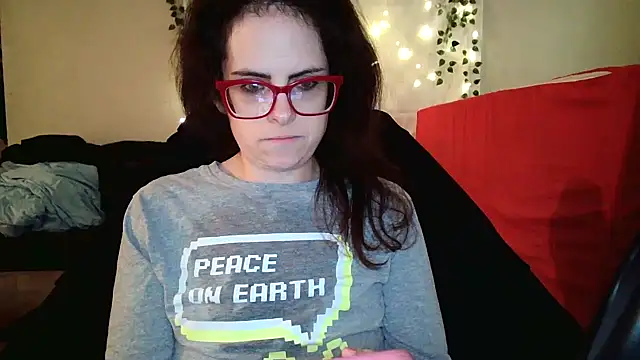 Snapshot of JessaBella chatting on 09/11/25, 03:01 JessaBella online show from 09/11/25, 03:01