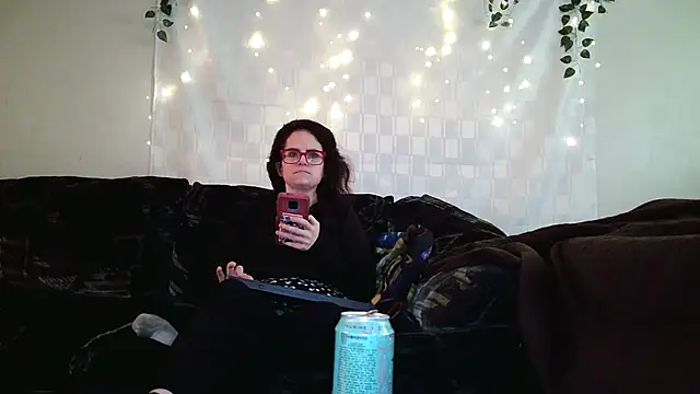 Snapshot of JessaBella chatting on 11/06/25, 03:24 JessaBella online show from 11/06/25, 03:24