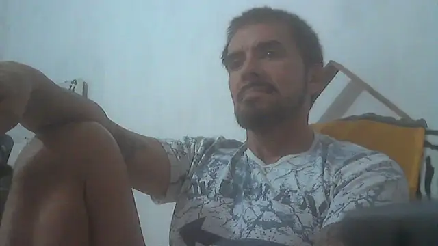 Snapshot of el_principe_hot chatting on 12/04/25, 04:11 el principe hot online show from 12/04/25, 04:11