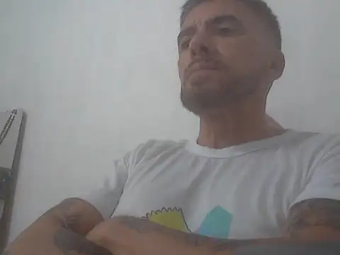 Snapshot of el_principe_hot chatting on 02/26/26, 04:44 el principe hot online show from 02/26/26, 04:44