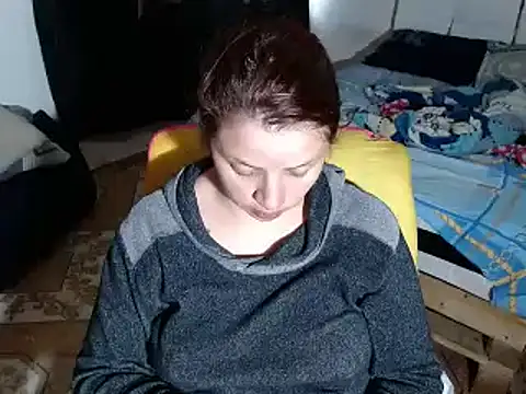 Snapshot of kattydirtylol chatting on 03/21/25, 01:56 kattydirtylol online show from 03/21/25, 01:56