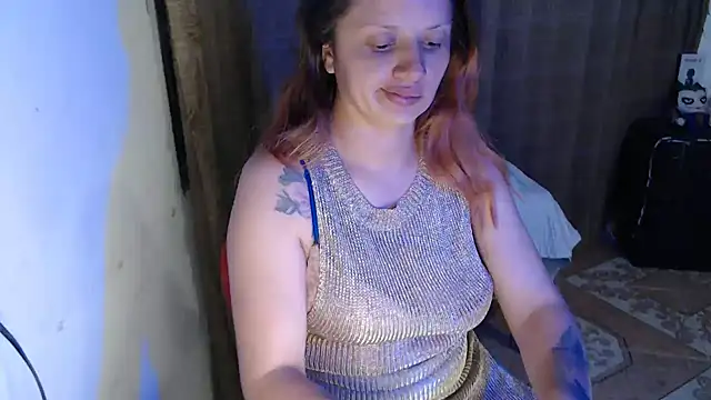 Snapshot of kattydirtylol chatting on 12/05/25, 04:32 kattydirtylol online show from 12/05/25, 04:32
