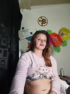 Snapshot of kattydirtylol chatting on 04/21/26, 12:00 kattydirtylol online show from 04/21/26, 12:00