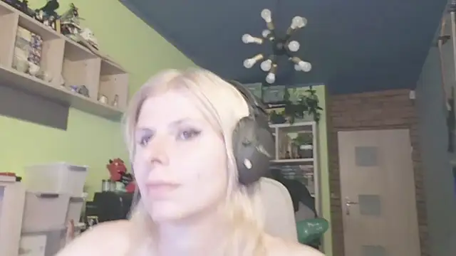 karmija online show from 06/02/26, 10:01