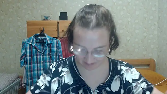 Smart Rose online show from 09/10/25, 04:40