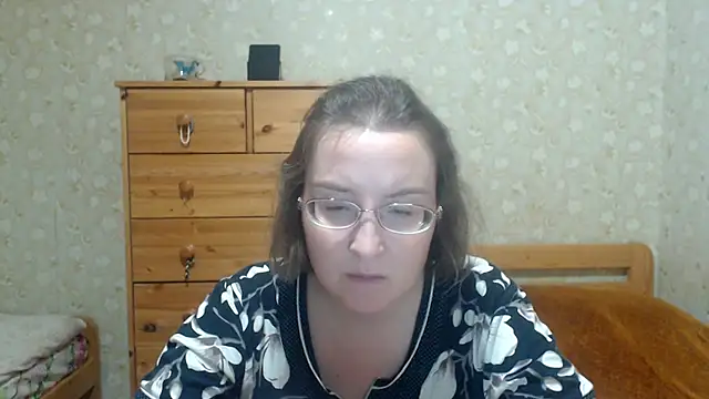 Smart Rose online show from 10/05/25, 01:37