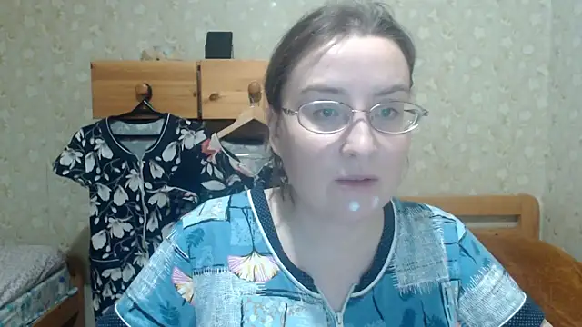 Smart Rose online show from 11/26/25, 03:24