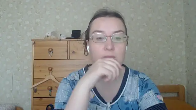 Smart Rose online show from 04/24/26, 02:41