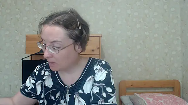Smart Rose online show from 05/16/26, 01:43