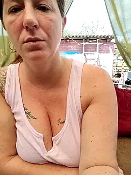 Snapshot of Natali_UA chatting on 07/06/26, 08:22 Natali UA online show from 07/06/26, 08:22