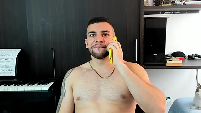 logan smith online show from 02/03/25, 03:38