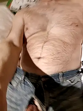 Snapshot of Stavross166 chatting on 03/17/25, 05:38 Stavross166 online show from 03/17/25, 05:38