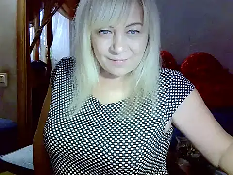 AgoniA7 online show from 11/16/25, 07:25