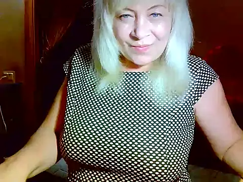Snapshot of AgoniA7 chatting on 06/26/26, 06:34 AgoniA7 online show from 06/26/26, 06:34