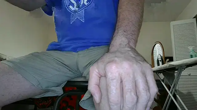 Snapshot of 1chatter3 chatting on 03/15/26, 07:31 1chatter3 online show from 03/15/26, 07:31