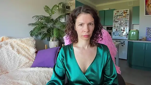 ChristinaGlory online show from 05/08/26, 07:36