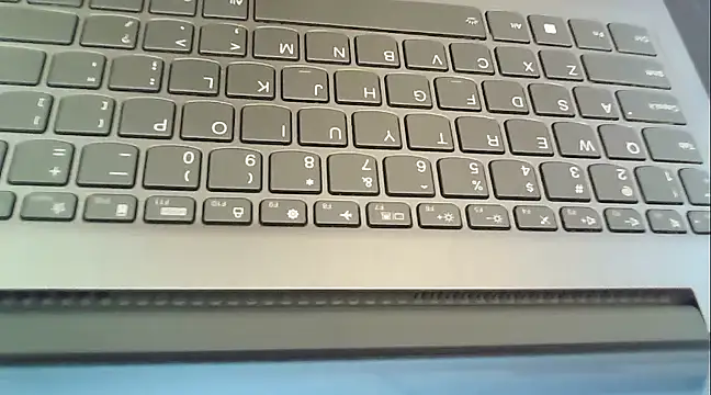 Snapshot of Spandana_Sweety chatting on 12/02/24, 09:45 Spandana Sweety online show from 12/02/24, 09:45