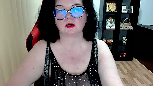 Snapshot of MissTroublle chatting on 05/26/26, 10:00 MissTroublle online show from 05/26/26, 10:00