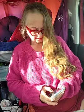 MucMilf59 online show from 03/18/25, 07:52