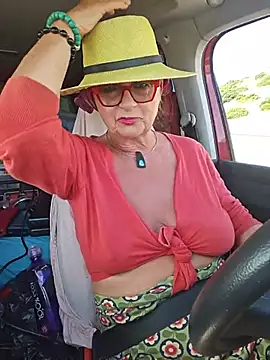 MucMilf59 online show from 07/09/26, 09:02