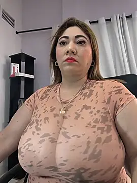 kendra fire online show from 06/24/26, 12:37