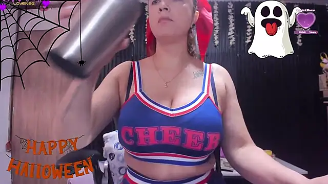 lalanaughty online show from 10/31/25, 01:01