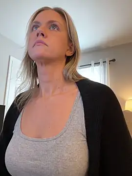 Kay Cakes online show from 11/11/25, 05:35