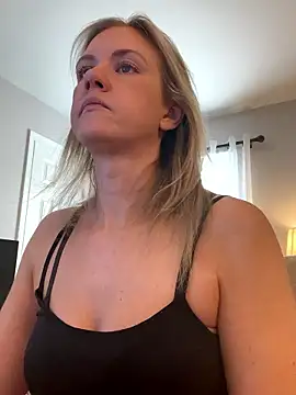 Kay Cakes online show from 01/13/26, 04:12