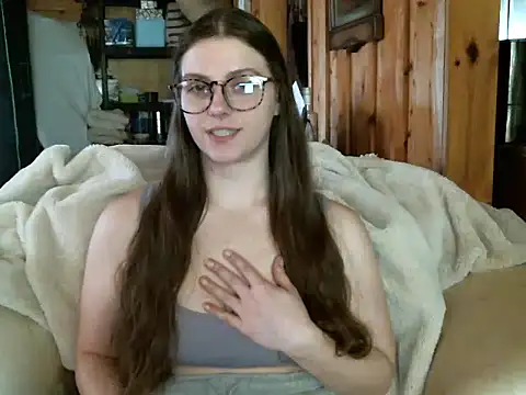 Snapshot of katie_kitten38 chatting on 03/24/26, 02:11 katie kitten38 online show from 03/24/26, 02:11