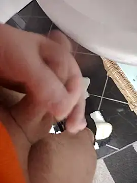 Snapshot of Gazda12 chatting on 01/12/26, 02:55 Gazda12 online show from 01/12/26, 02:55