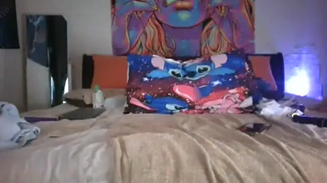 Snapshot of EnticingAaliyah chatting on 02/11/26, 10:15 EnticingAaliyah online show from 02/11/26, 10:15