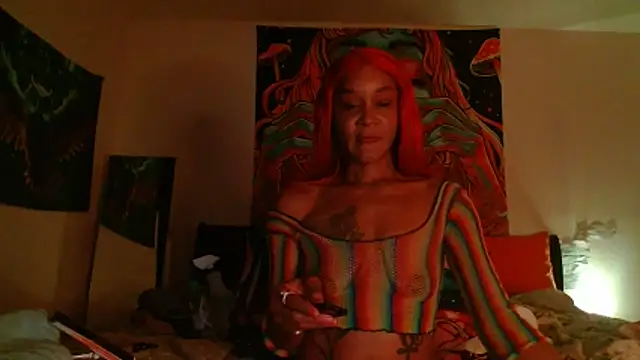 Snapshot of EnticingAaliyah chatting on 04/05/26, 11:02 EnticingAaliyah online show from 04/05/26, 11:02