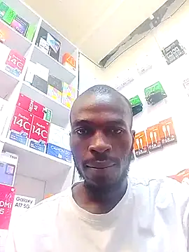 Snapshot of Kentcharming chatting on 10/13/25, 09:53 Kentcharming online show from 10/13/25, 09:53